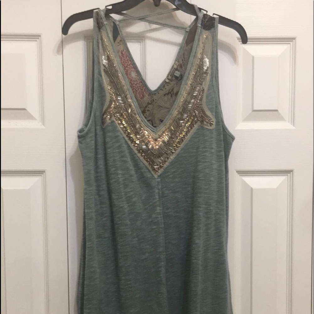 Buckle tank top